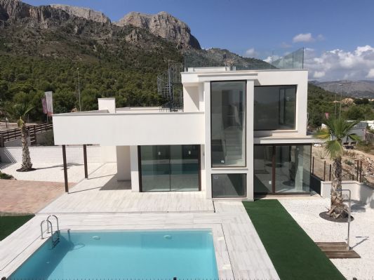 En venta Villa de lujo de nueva construcción, Polop, Alicante, Comunidad Valenciana, España